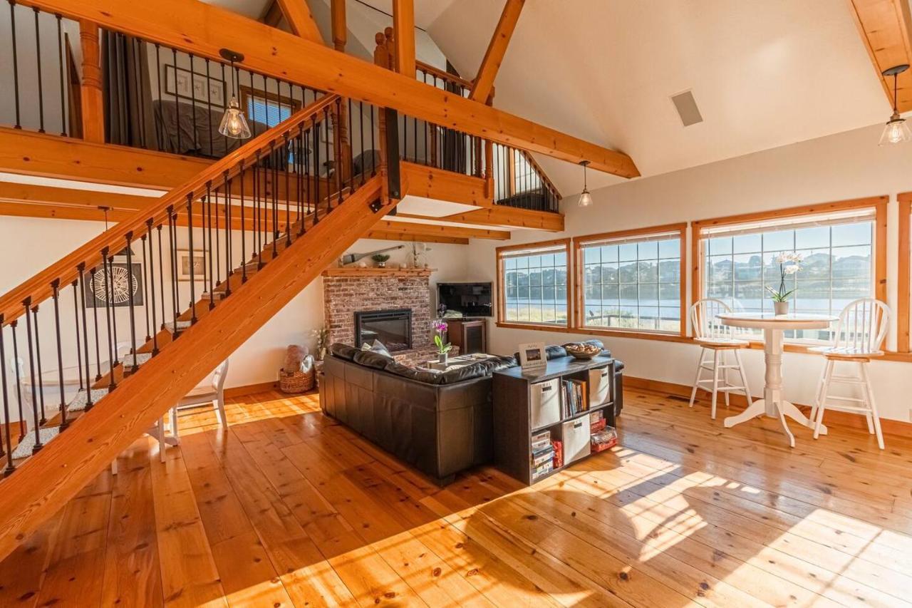 Pacific City River House Loft エクステリア 写真